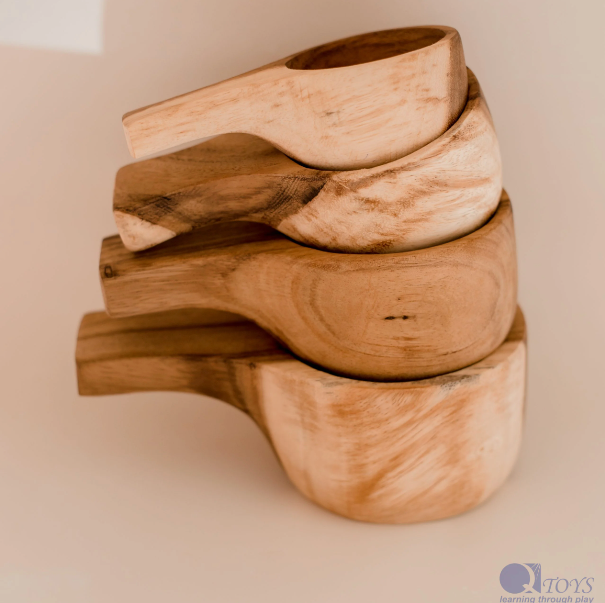 Wooden Measuring Cups - Set of 4