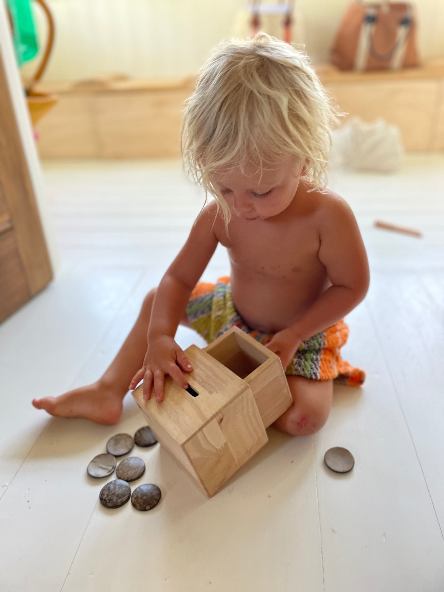 Montessori Discs Post Box
